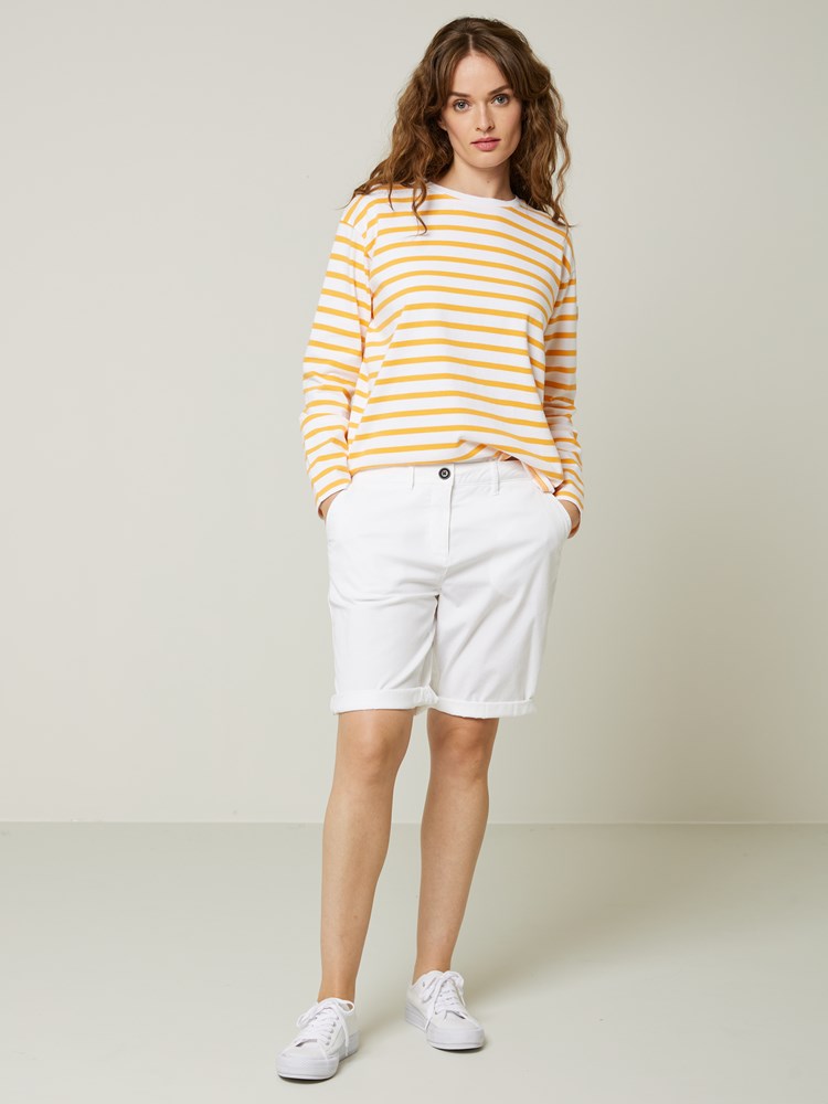 Cerise shorts 7503635_EM6-JEANPAUL-H23-Front_9199_Cerise shorts O68 7503635.jpg_