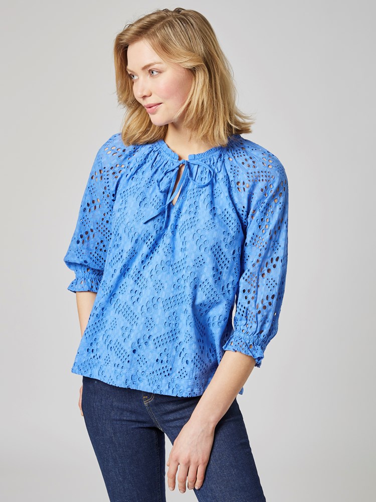 Ezra bluse 7503800_ECP-MELL-H23-Modell-Front_chn=vic_3497_Ezra bluse ECP 7503800.jpg_Front||Front