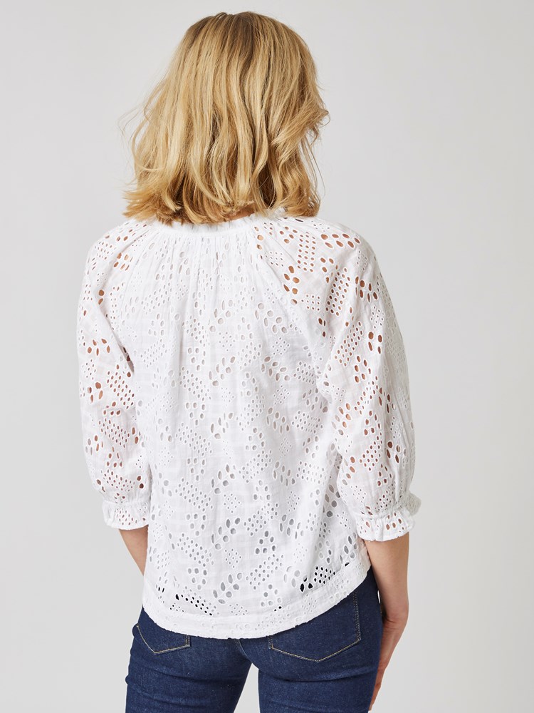 Ezra bluse 7503800_O68-MELL-H23-Modell-Back_chn=vic_771_Ezra bluse O68 7503800.jpg_Back||Back