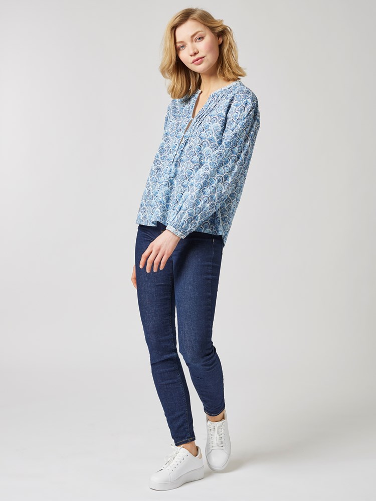 Tangier bluse 7503829_EFH-MELL-H23-details_chn=vic_3647_Tangier bluse EFH_Tangier bluse EFH 7503829.jpg_