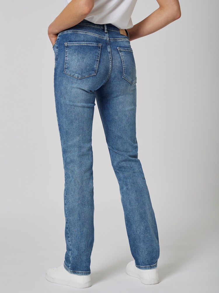 Spirea straight jeans 7503876_DAD-MELL-NOS-Modell-Back_chn=vic_2357_Spirea straight jeans DAD.jpg_Back||Back