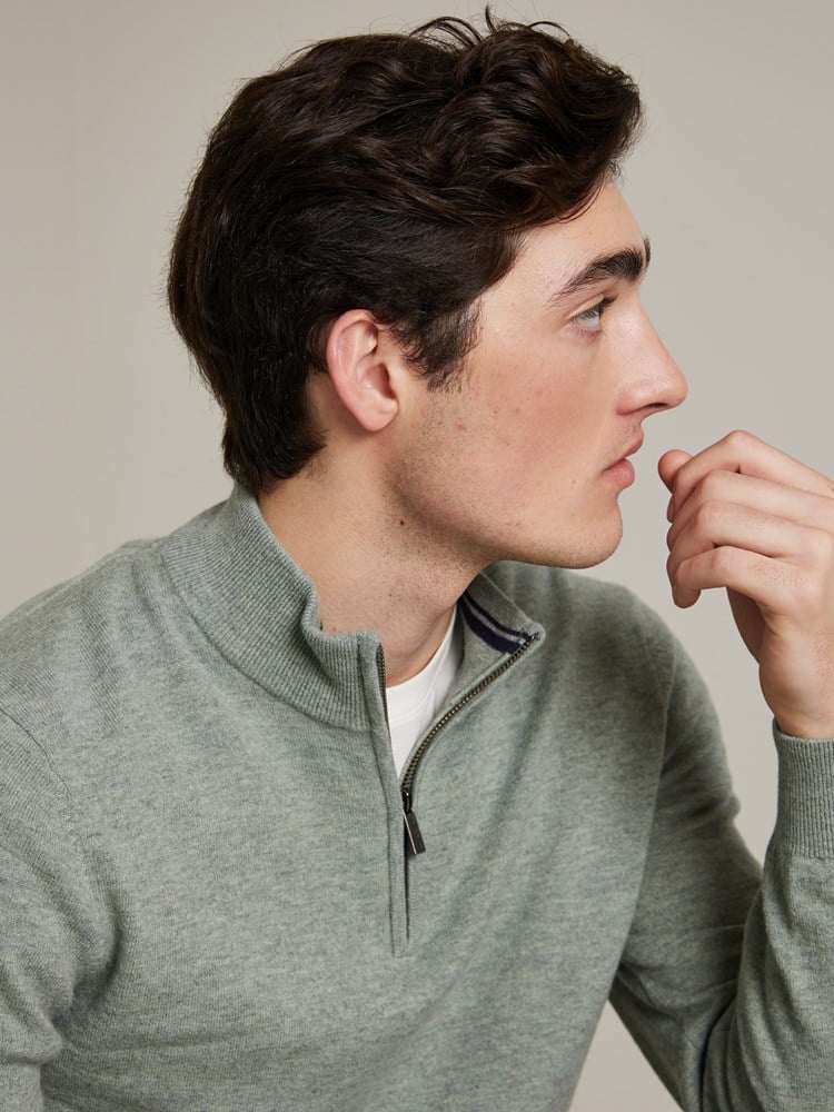 Ethan merino zipneck 7503975_GLS-JEANPAUL-A23-Modell-Front_8201_Ethan merino zipneck GLS.jpg_Front||Front