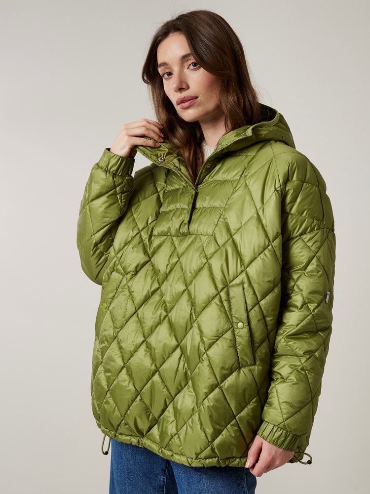 Sylvi jakke 7504037_GMT-JEANPAUL-A23-Modell-Front_8423_Sylvi jakke GMT_Sylvi jakke GMT 7504037.jpg_Front||Front