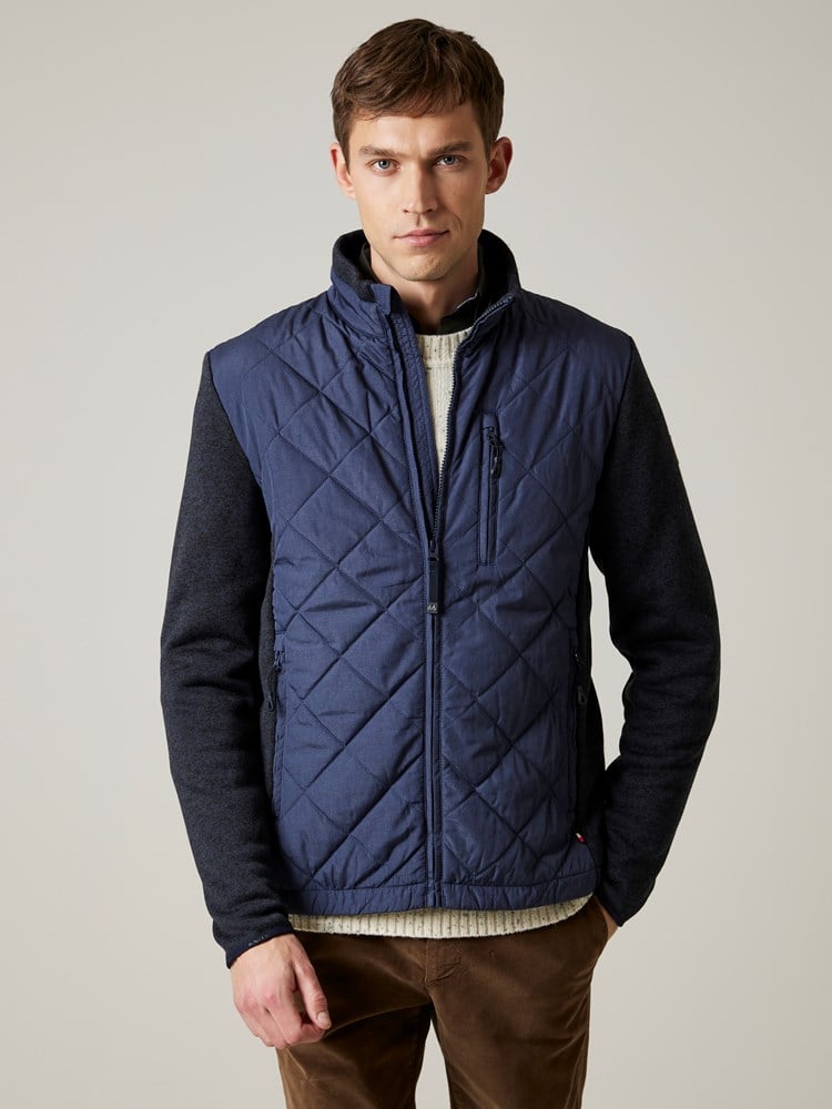 Gaston jakke 7504068_EM6-JEANPAUL-A23-Modell-Front_7940_Gaston jakke EM6.jpg_Front||Front