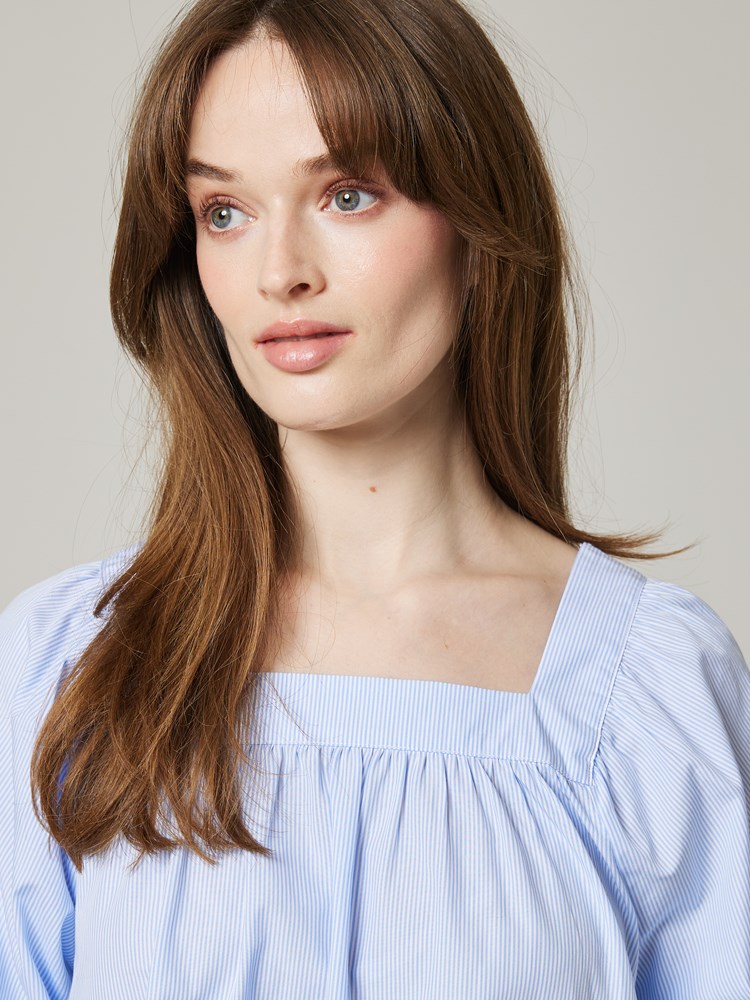 Liz kjole 7504143_EN3-JEANPAUL-H23-Front_4428_Liz kjole_Liz kjole 7504143_Liz kjole EN3_Liz kjole EN3 7504143.jpg_Front||Front