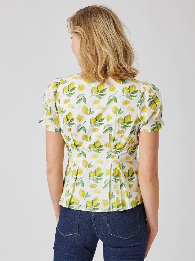 Bonnie printet bluse 7504152_Q96-MELL-H23-Modell-Back_chn=vic_852_Bonnie printet bluse Q96 7504152.jpg_Back||Back