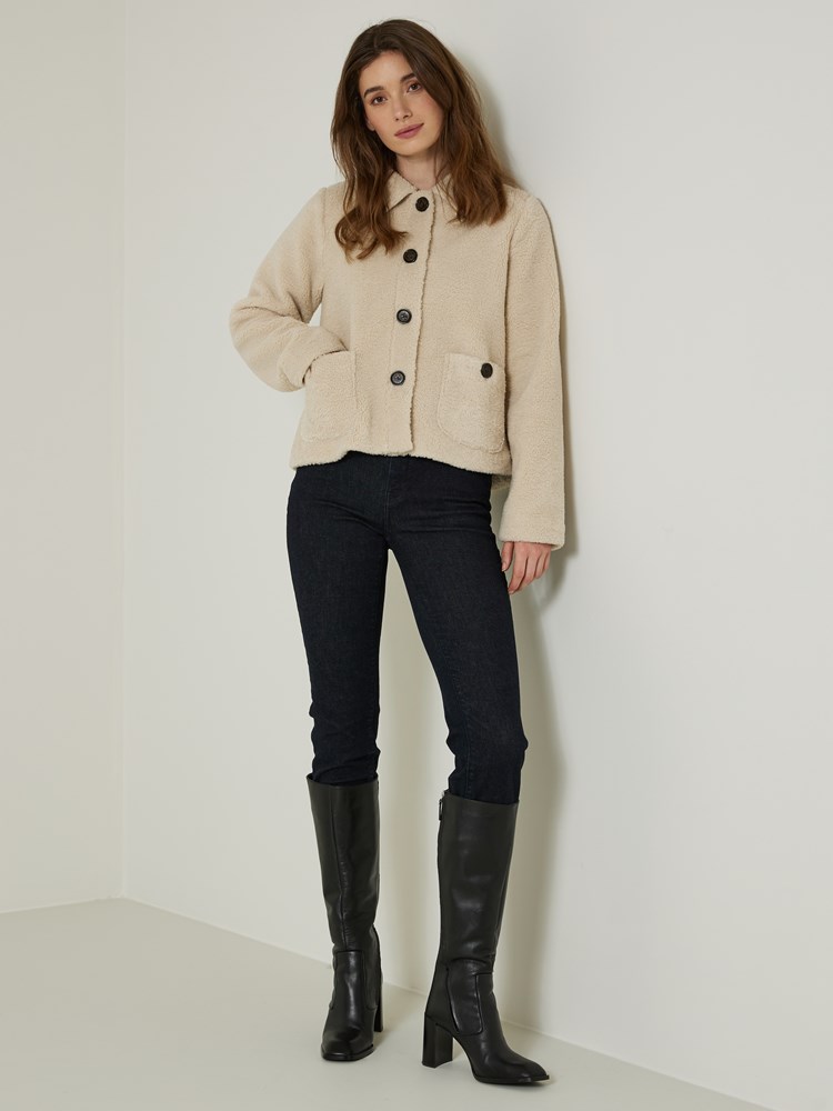 Holly jakke 7504230_O79-JEANPAUL-A23-Modell-Front_6089_Holly jakke O79_Holly jakke O79 7504230.jpg_Front||Front