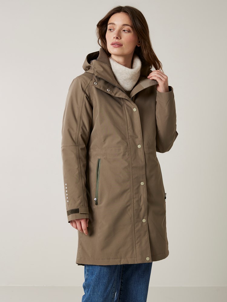 Ceri jakke 7504249_AFQ-JEANPAUL-A23-Modell-Front_7002_Ceri jakke AFQ_Ceri jakke AFQ 7504249.jpg_Front||Front