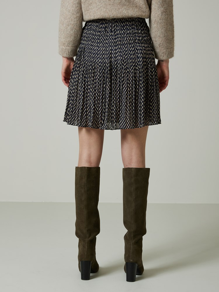 Maggie skjørt 7504371_EM6-JEANPAUL-A23-Modell-Front_9966.jpg_Front||Front
