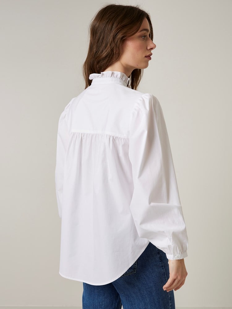 Lydia bluse 7504407_O68-JEANPAUL-A23-Modell-Front_9881_Lydia bluse O68_Lydia bluse O68 7504407.jpg_Front||Front