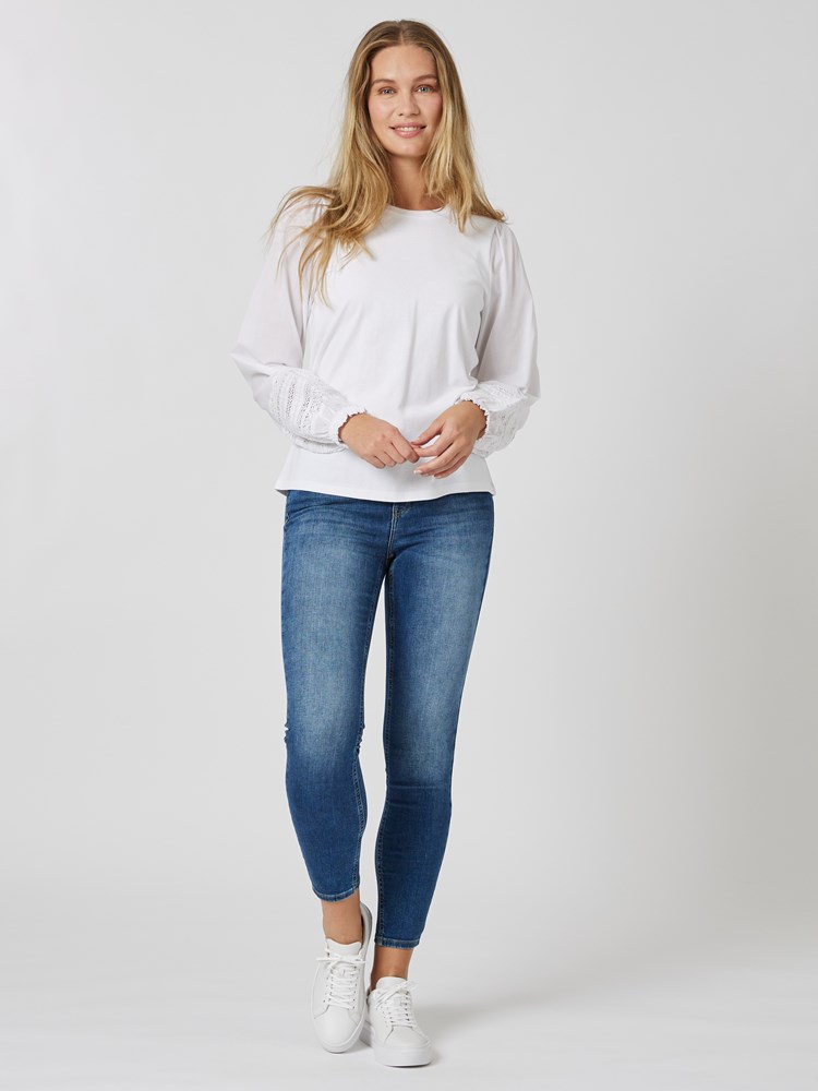 Luella topp 7504476_O68-MELL-A23-details_chn=vic_3934_Luella topp O68_Luella topp O68 7504476.jpg_
