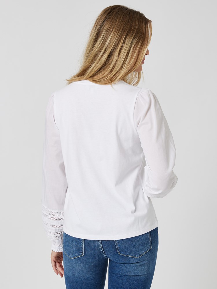 Luella topp 7504476_O68-MELL-A23-Modell-Back_chn=vic_1506_Luella topp O68_Luella topp O68 7504476.jpg_Back||Back