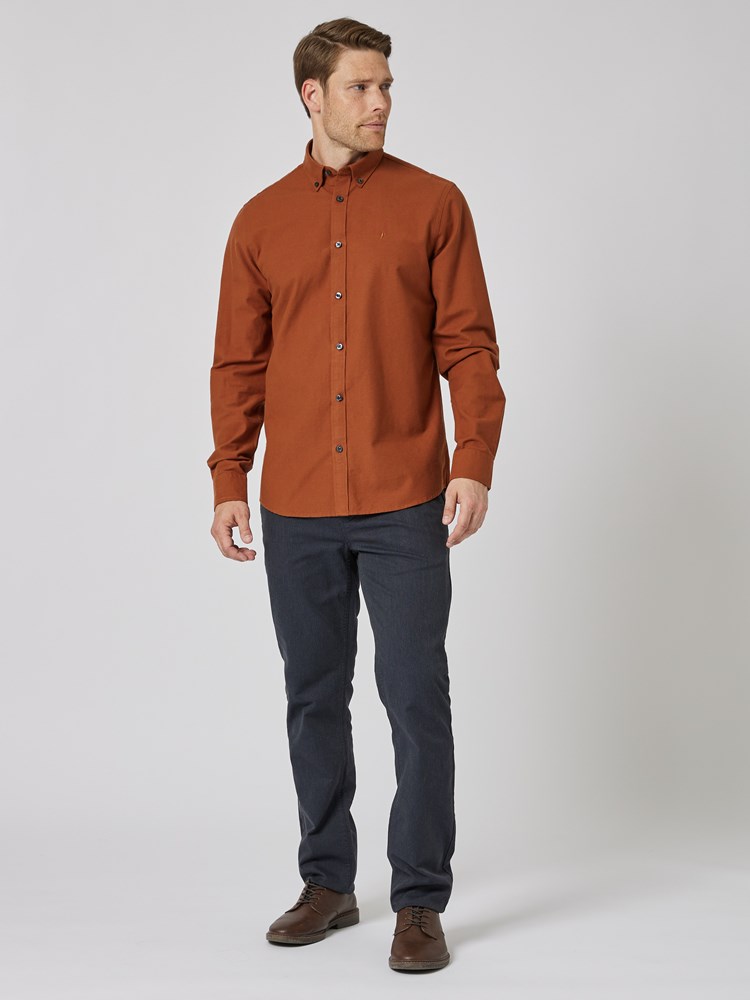 Brushed oxford skjorte 7504547_AJC-MRCAPUCHIN-A23-details_chn=vic_2027_Brushed oxford skjorte AJC.jpg_