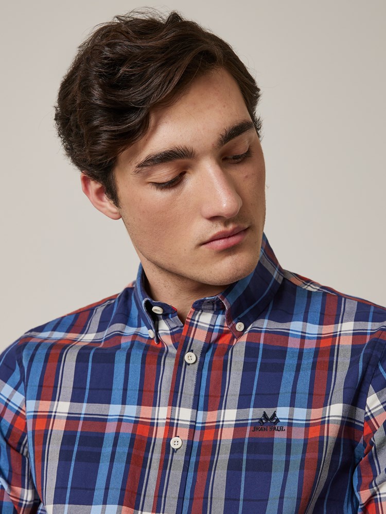 Berlioz skjorte - Regular fit 7504568_K4H-JEANPAUL-A23-Modell-Front_606_Berlioz skjorte - Regular fit K4H.jpg_Front||Front