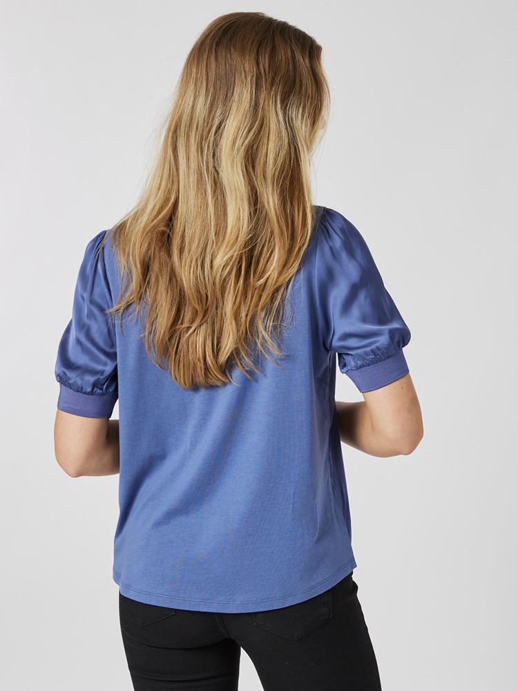 Kimmy topp 7504583_EM4-MELL-A23-Modell-Back_chn=vic_6387_Kimmy topp EM4_Kimmy topp EM4 7504583.jpg_Back||Back