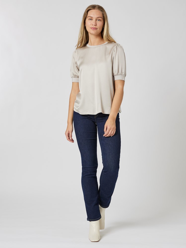 Kimmy topp 7504583_I4H-MELL-A23-details_chn=vic_3105_Kimmy topp I4H_Kimmy topp I4H 7504583.jpg_