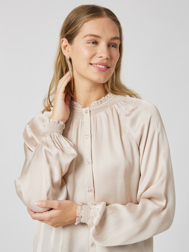 Eline bluse 7504645_I4H-MELL-A23-details_chn=vic_8205_Eline bluse I4H_Eline bluse I4H 7504645.jpg_
