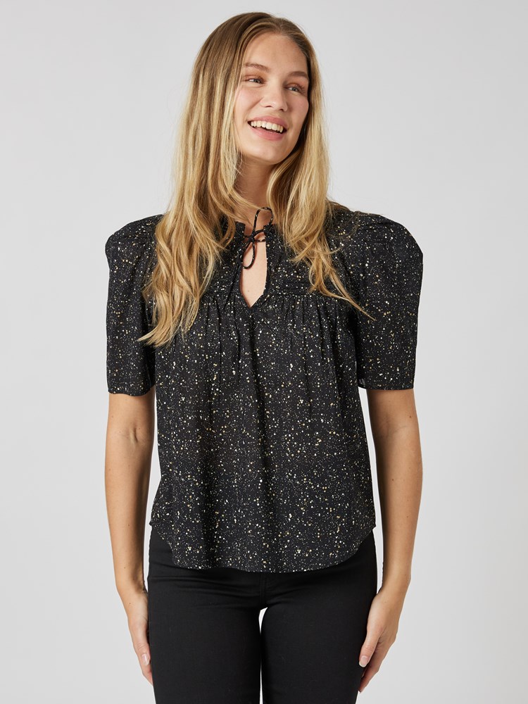 Pixie topp 7504647_CAB-MELL-A23-Modell-Front_chn=vic_4510_Pixie topp CAB_Pixie topp CAB 7504647.jpg_Front||Front