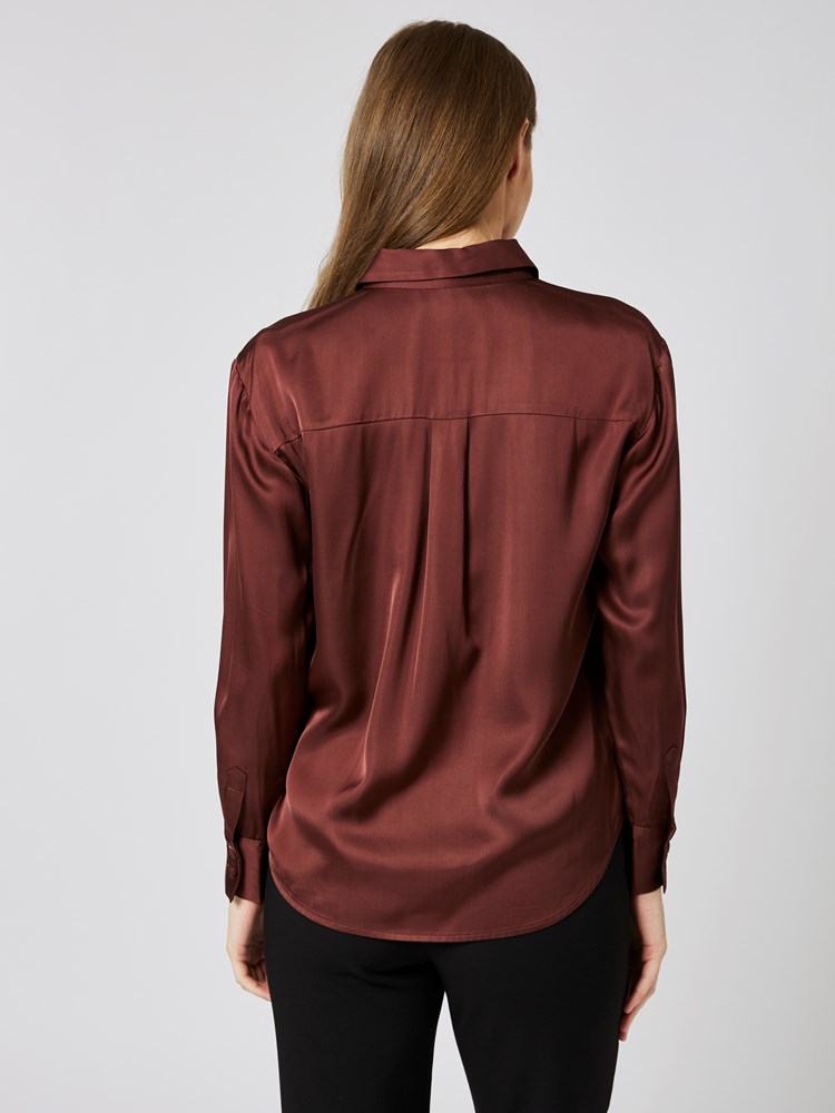 Georgie skjorte 7504758_AJB-BLU-A23-Modell-Back_chn=vic_8726_Georgie skjorte AJB_Georgie skjorte AJB 7504758.jpg_Back||Back