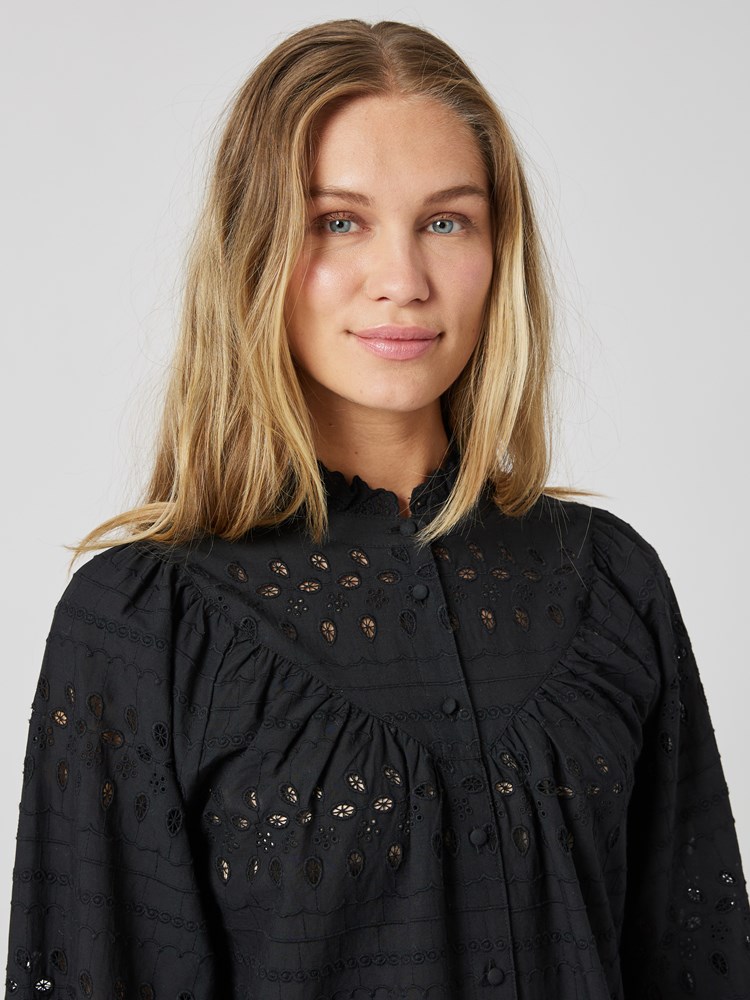 Lysandra bluse 7504779_CAB-DONNA-A23-details_chn=vic_8396_Lysandra bluse CAB_Lysandra bluse CAB 7504779.jpg_