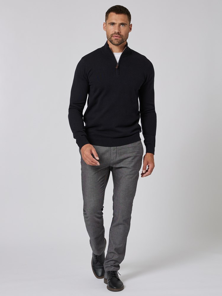 Easton zip genser 7504798_EM6-VESB-A23-details_chn=vic_6776.jpg_