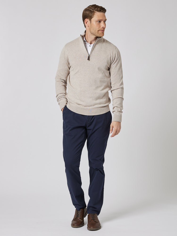 Easton zip genser 7504798_I4C-VESB-A23-details_chn=vic_3026.jpg_