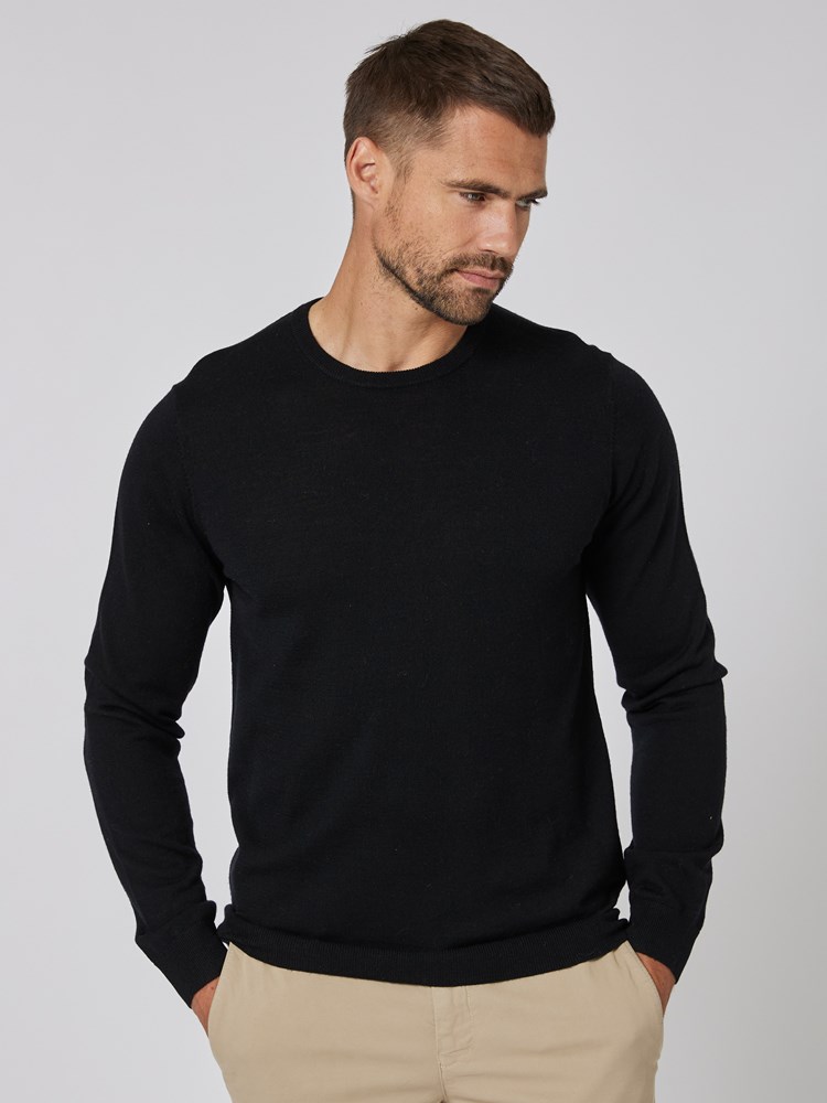 Ledger merino genser 7504826_CAB-VESB-A23-Modell-Front_chn=vic_9807.jpg_Front||Front
