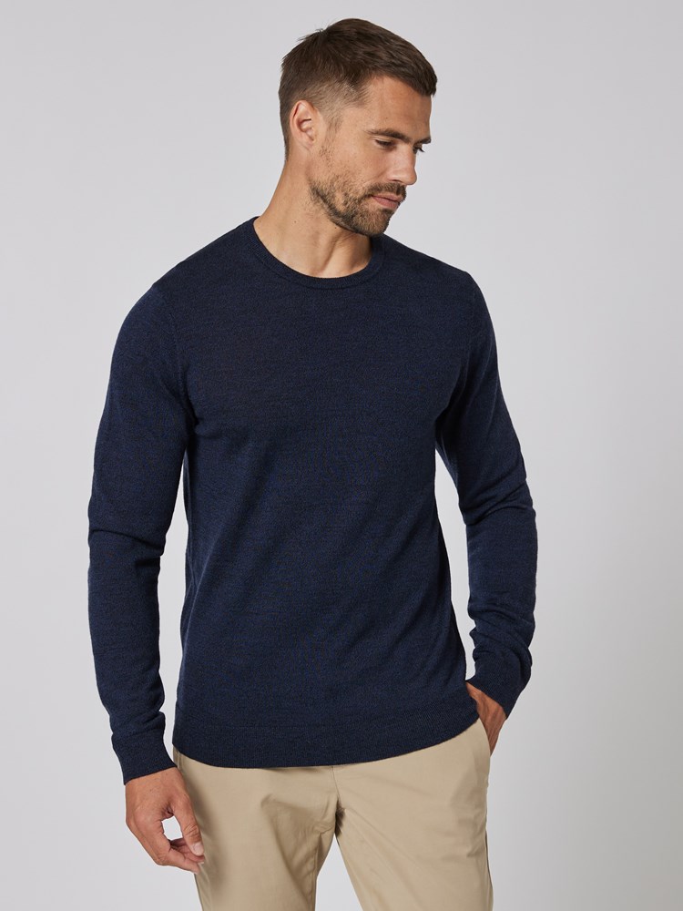 Ledger merino genser 7504826_EGC-VESB-A23-Modell-Front_chn=vic_1713.jpg_Front||Front