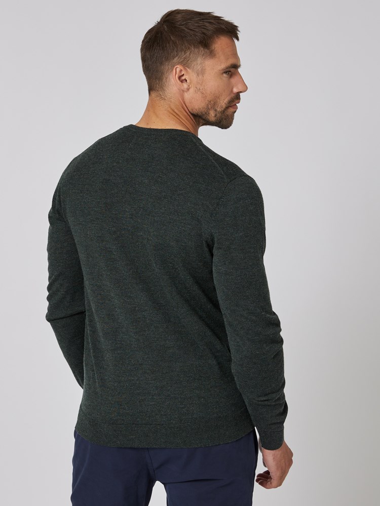 Ledger merino genser 7504826_GPJ-VESB-A23-Modell-Back_chn=vic_4470.jpg_Back||Back