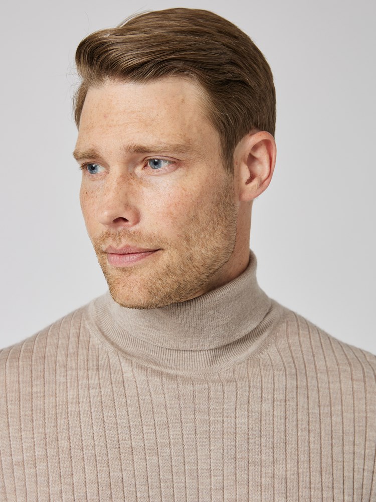 Ledger merino høyhals genser 7504833_I5B-VESB-A23-details_chn=vic_1999.jpg_