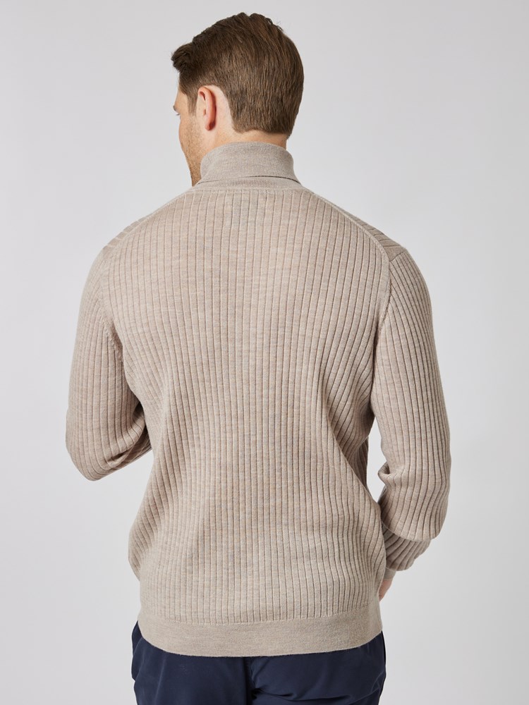 Ledger merino høyhals genser 7504833_I5B-VESB-A23-Modell-Back_chn=vic_9484.jpg_Back||Back
