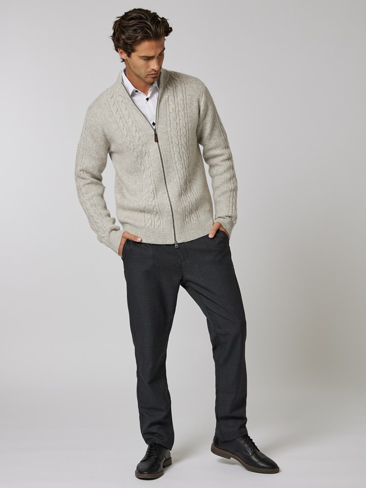 Ruthless cardigan 7504855_IGA-VESB-W23-details_chn=vic_525.jpg_