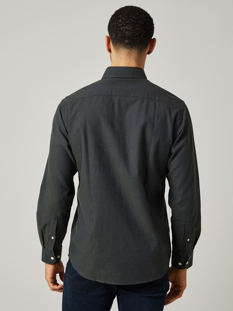 Keith skjorte - Classic fit 7505251_GUC-JEANPAUL-W23-Modell-Front_3306_Keith skjorte - Classic fit GUC.jpg_Front||Front