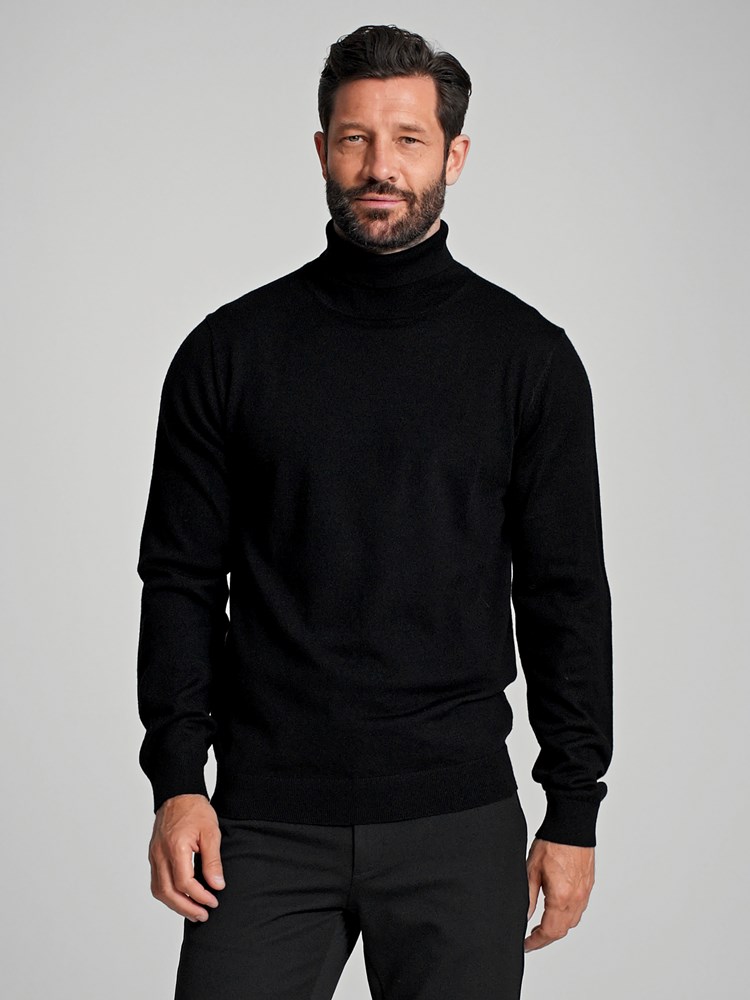 Berto merino høyhalset genser 7505369_CAB-MarioConti-A23-modell-front.jpg_Front||Front