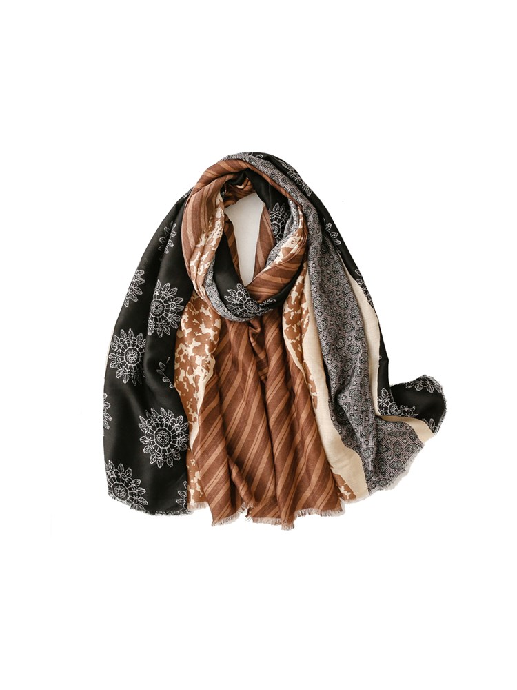 Elisa skjerf 7505512_AGP-MELL-A23-front_Elisa skjerf AGP_Elisa skjerf AGP 7505512.jpg_Front||Front