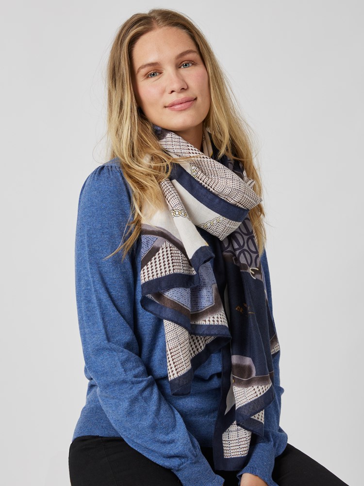 Elisa skjerf 7505512_EM6-MELL-A23-details_chn=vic_4117_Elisa skjerf EM6_Elisa skjerf EM6 7505512.jpg_