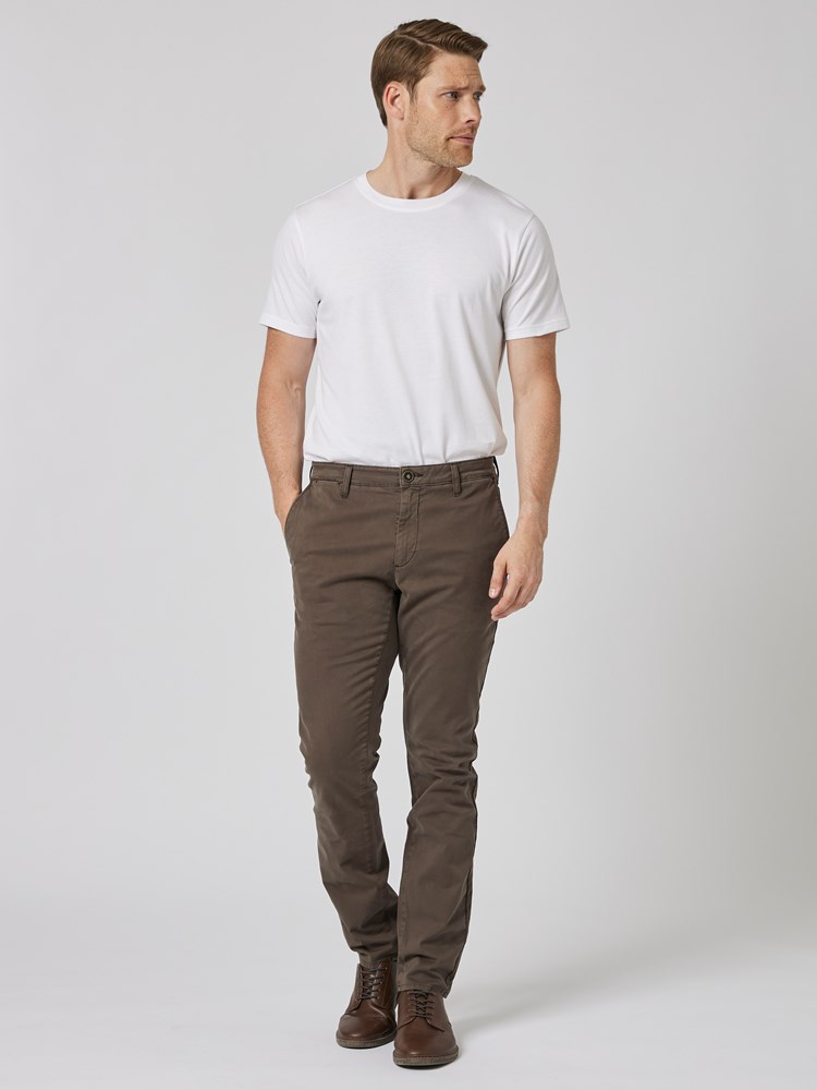 Aron chinos 7505541_AN7-VESB-A23-details_chn=vic_9971_Aron chinos AN7 7505541.jpg_
