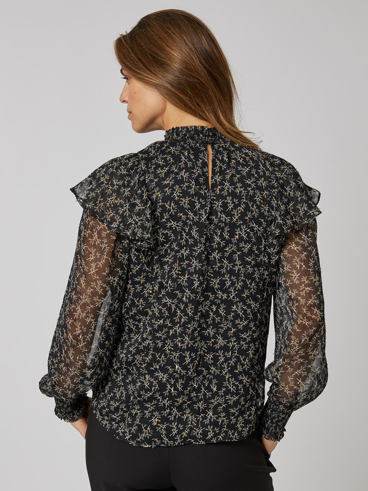 Stephanie bluse 7505714_CAB-MELL-W23-Modell-Front_chn=vic_6591_Stephanie bluse CAB_Stephanie bluse CAB 7505714.jpg_Front||Front