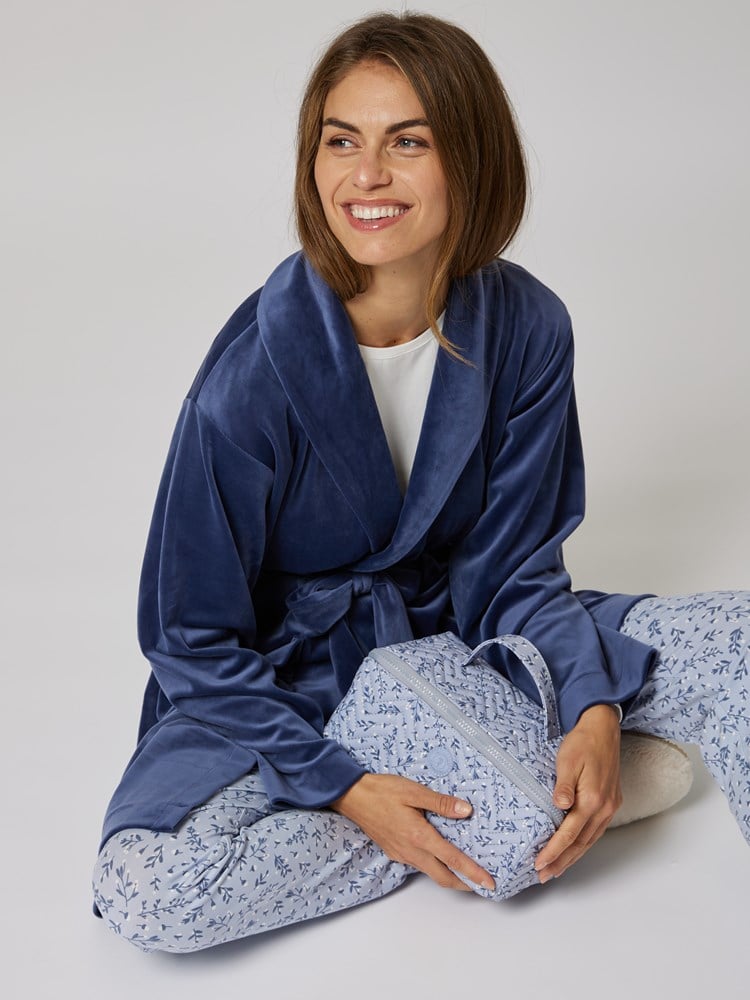 Luna toalettmappe 7505801_R79-MELL-W23-Modell-Front_chn=vic_4844_Luna toalettmappe R79_Luna toalettmappe R79 7505801.jpg_Front||Front