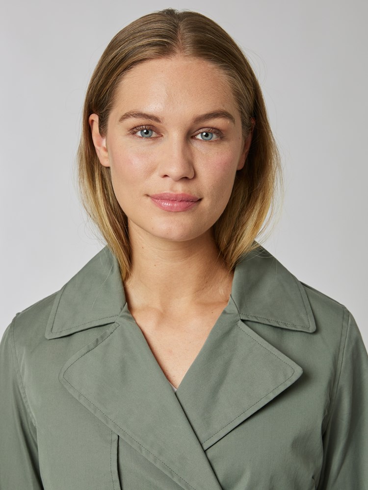 Thea trench 7506557_GTE-MELL-S24-Modell-Front_chn=vic_5187_7506557 GTE_Thea trench GTE_Thea trench GTE 7506557.jpg_Front||Front