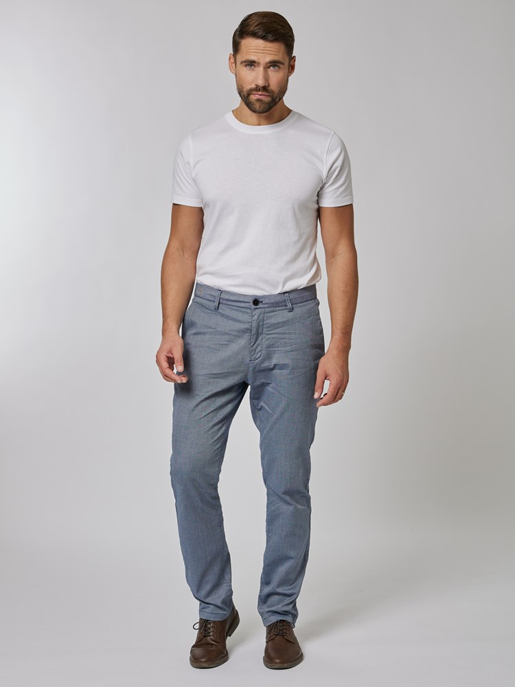 Bennett chinos 7506572_ECL-VESB-S24-details_chn=vic_4431_Bennett chinos ECL 7506572.jpg_