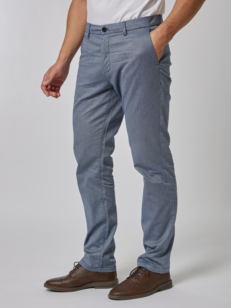 Bennett chinos 7506572_ECL-VESB-S24-Modell-Front_chn=vic_709_7506572 ECL_Bennett chinos ECL.jpg_Front||Front