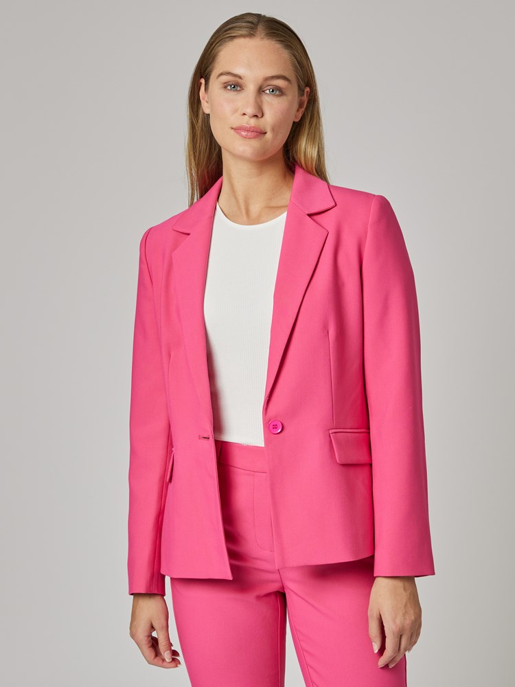 Couleur blazer 7506673_MOI-MELL-S24-Modell-Front_chn=vic_7779_Couleur blazer MOI.jpg_Front||Front