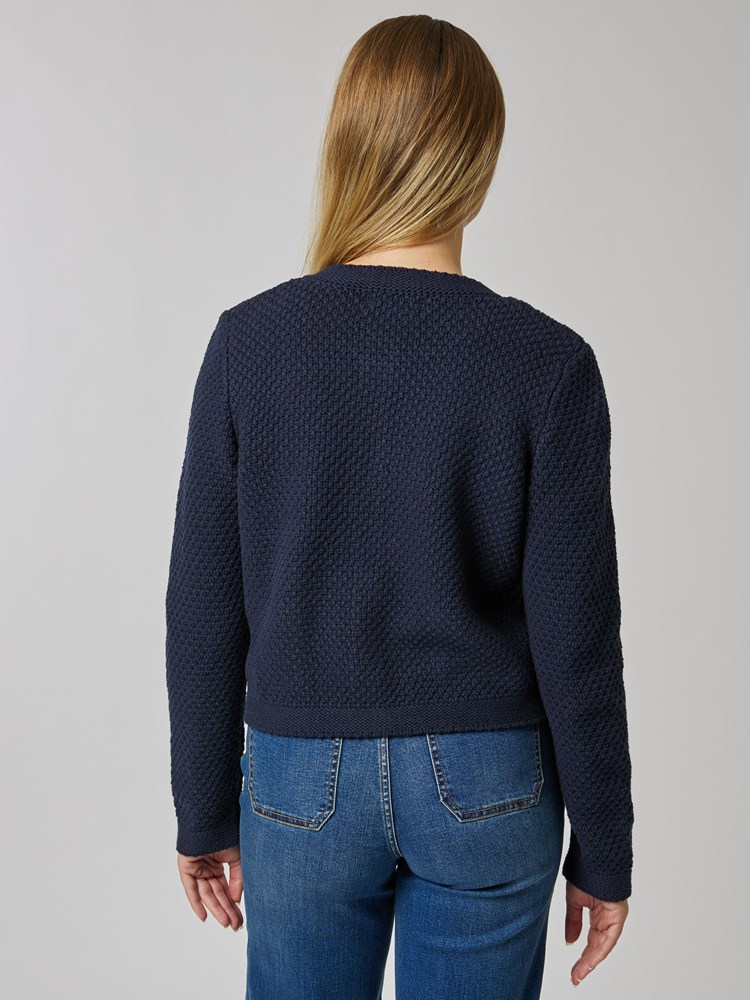 Tia cardigan 7506694_EM6-MELL-S24-Modell-Back_chn=vic_657_Tia cardigan EM6_Tia cardigan EM6 7506694.jpg_Back||Back