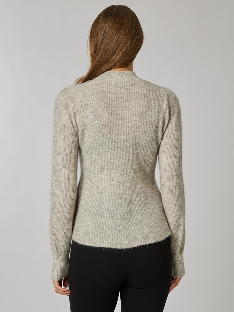 Maxie peplum genser 7506826_R51-BLU-S24-Modell-Back_chn=vic_1510_Maxie peplum genser R51_Maxie peplum genser R51 7506826.jpg_Back||Back