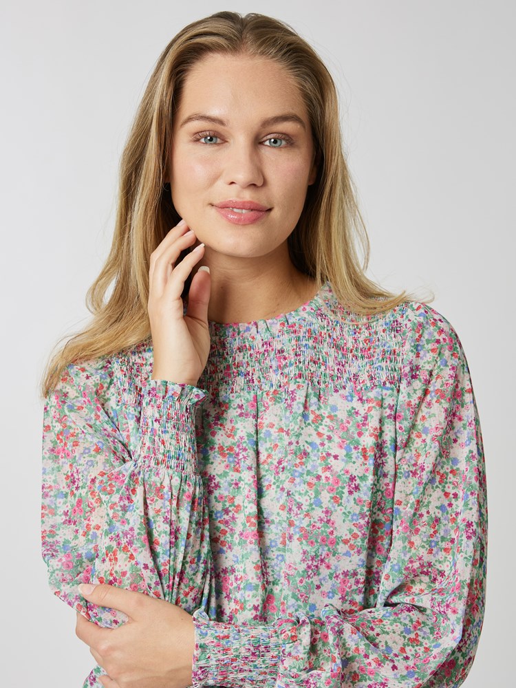 Dahlia bluse 7506952_MOI-MELL-S24-Modell-Front_chn=vic_3480_Dahlia bluse MOI_Dahlia bluse MOI 7506952.jpg_Front||Front