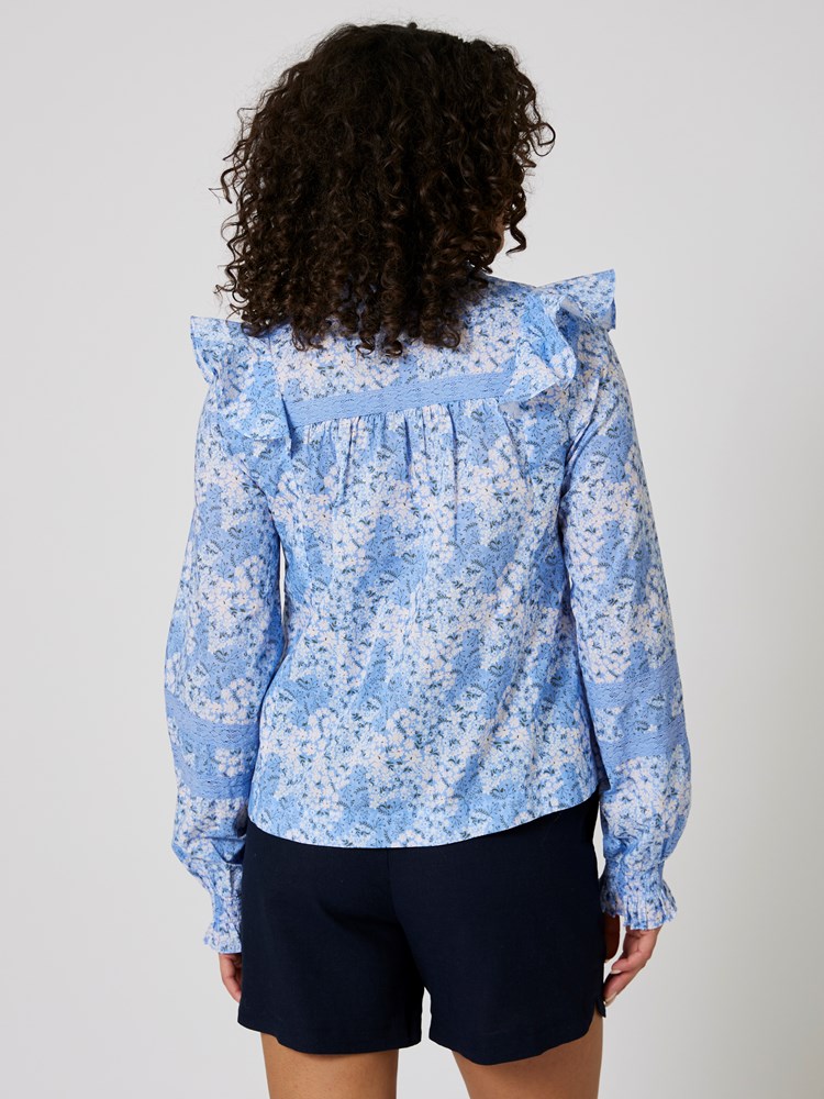Leonie bluse 7507403_E8O-MELL-H24-Modell-Back_chn=vic_537_Leonie bluse E8O 7507403.jpg_Back||Back