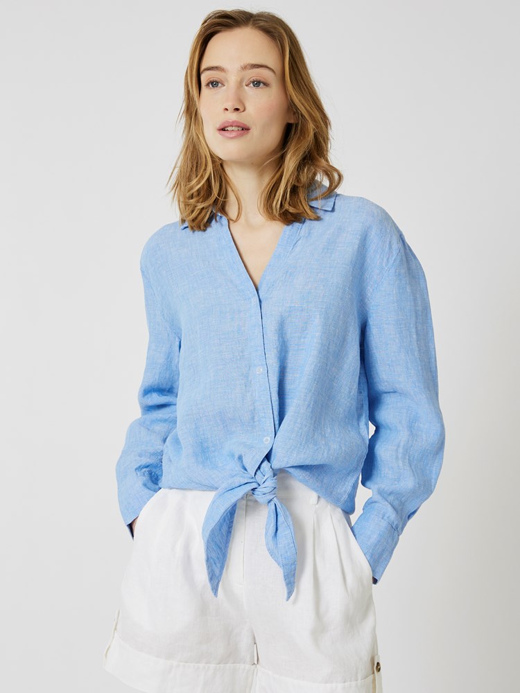 Lulu linskjorte 7507466_E9O-BLU-H24-Modell-Front_chn=vic_9244_Lulu linskjorte E9O_Lulu linskjorte E9O 7507466.jpg_Front