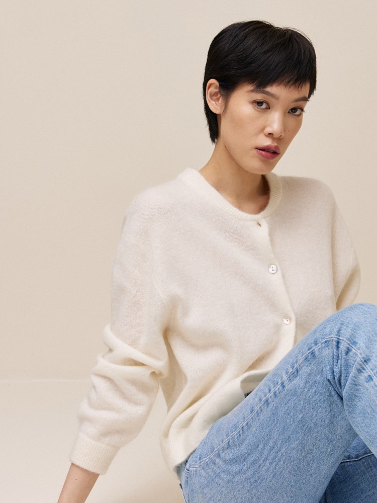 Adele cardigan 7507567_O79_Jean Paul_Adele Cardigan_S24 (4)_Adele cardigan O79_Adele cardigan O79 7507567.jpg_