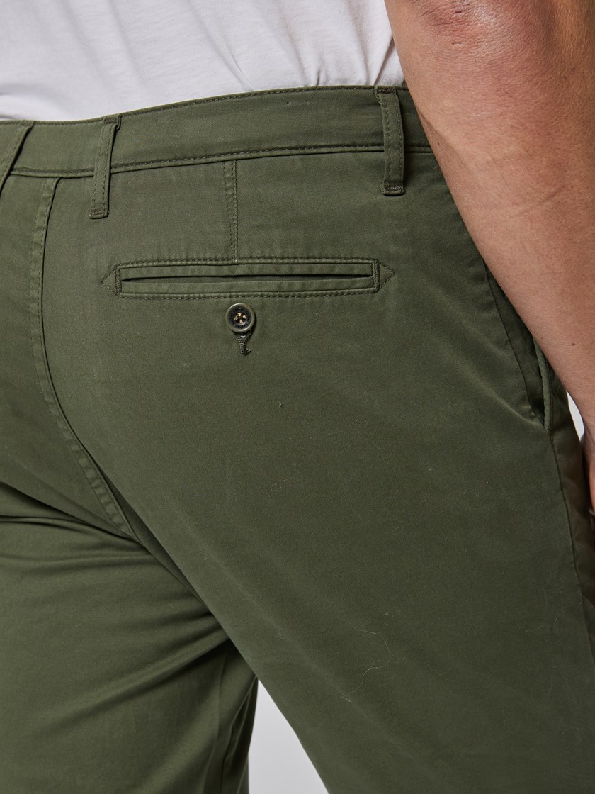 7507683 I6U 7507683_I6U-VESB-S24-details_chn=vic_6495_Aron chinos I6U.jpg_